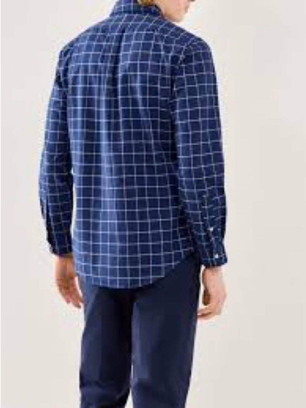 HUGO BOSS checkered pattern buttons down shirt!